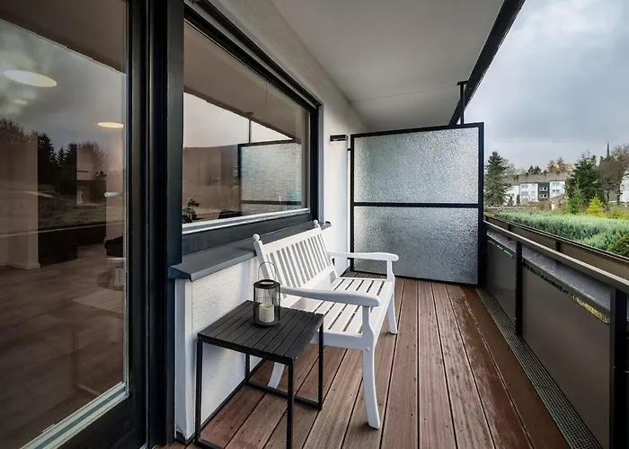 Apartman Modernes Mit Balkon - Ruhig Und Zentral